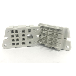 GNIAZDO PRZEKAŹNIKA G4