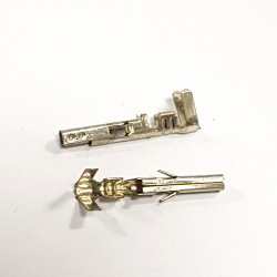 KOŃCÓWKA 42W-T1 0,32-0,82mm MAX 9A