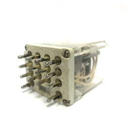 PRZEKAŹNIK 110VDC 4P R15-1014-23-1110