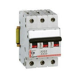 WYŁĄCZNIK NADPRĄDOWY LEG S303 B16A TX3