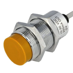 CZUJNIK INDUKCYJNY TS30-15P-1 10-30VDC 15mm PNP-0