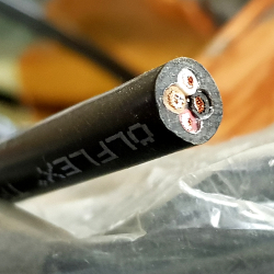 PRZEWÓD OLFLEX TRUCK 170 FLRYY 4X1,5 7027034