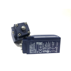 PRZEŁĄCZNIK KRAŃCOWY SE XCKN2110G11